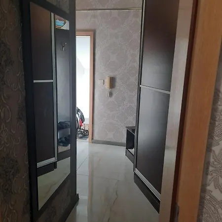 на първа линия Apartment *
