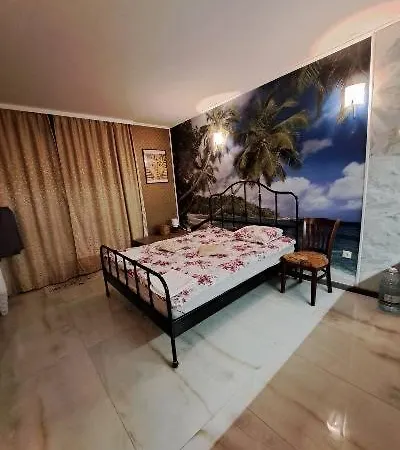 Apartment на първа линия